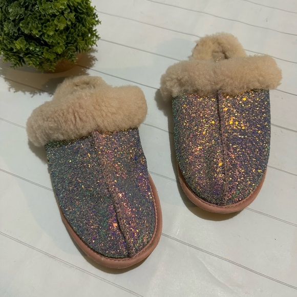 UGG Shoes - UGG Scuffette II Cosmos Pink Glitter Slippers Women’s Size 8